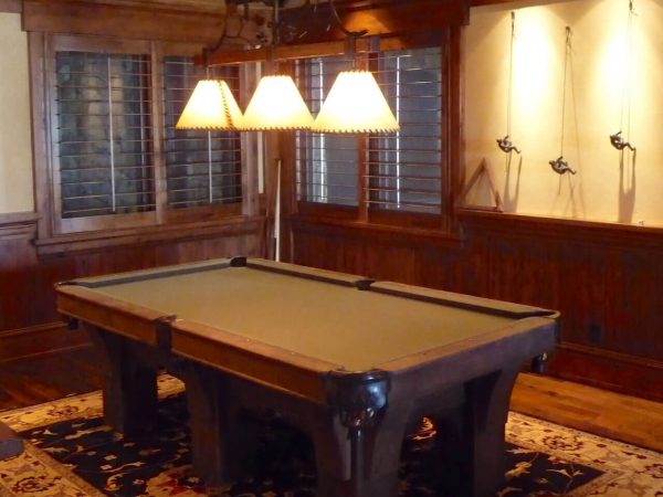 craftsman-pool-table-walnut-gameroom