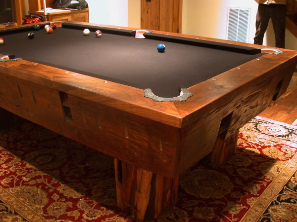 walnut-timber-corner-detail-billiard walnut-timber-corner-detail-billiard