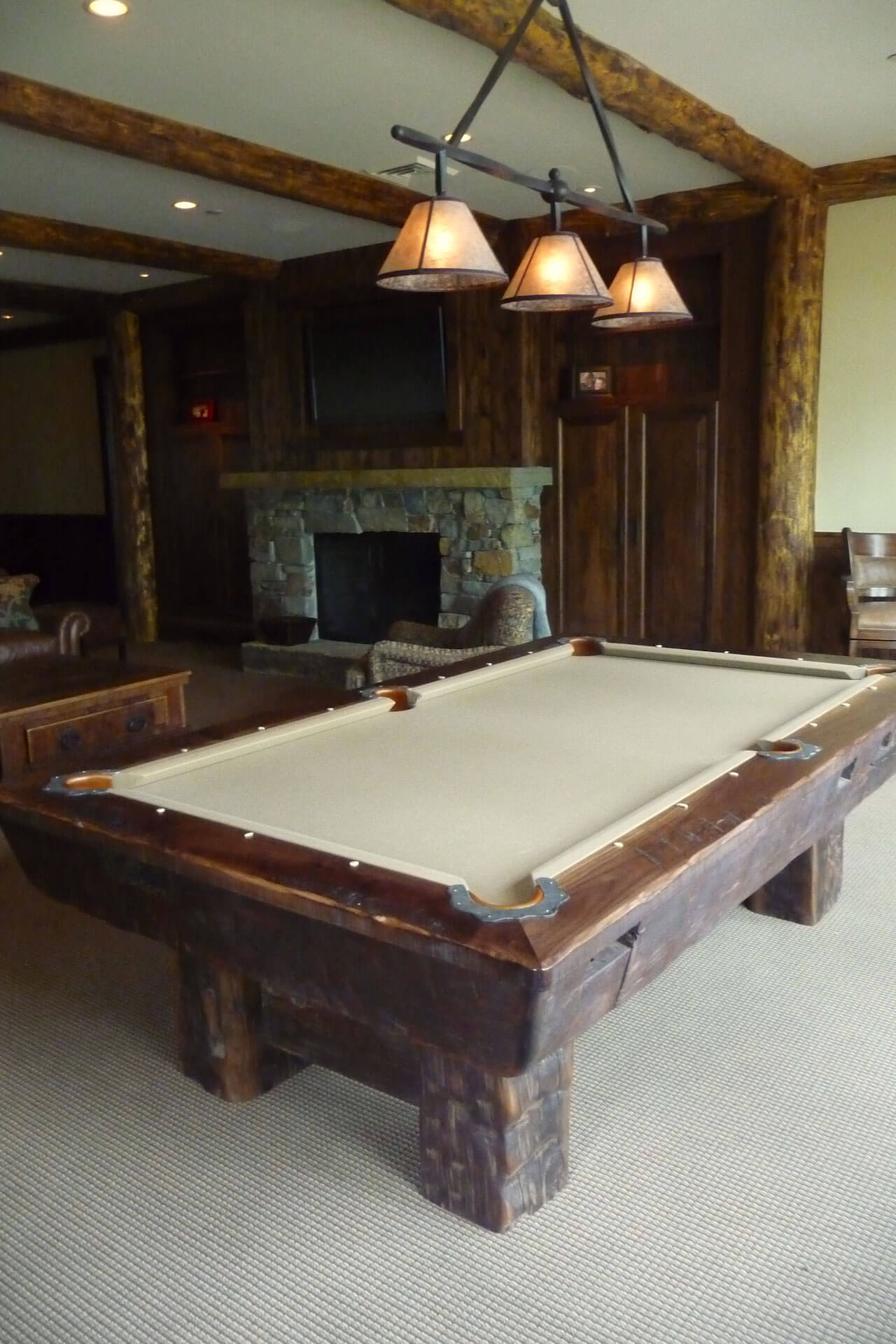 Reclaimed wood pool table discount